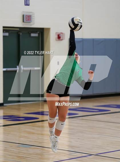 Thumbnail 2 in Penn vs Yorktown (Brownsburg Invite) photogallery.
