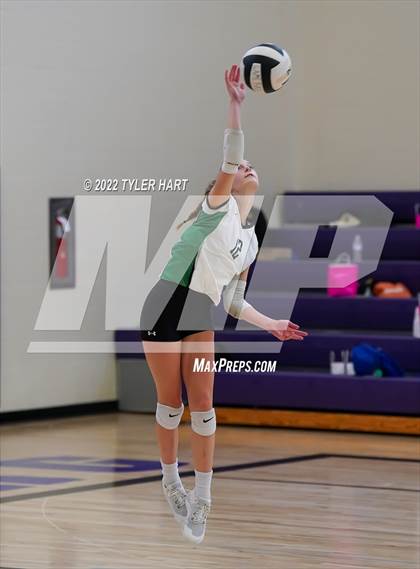Thumbnail 3 in Penn vs Yorktown (Brownsburg Invite) photogallery.