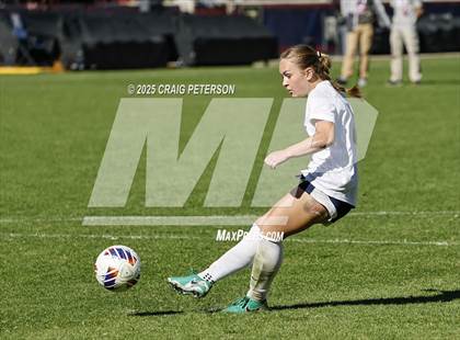 Thumbnail 2 in Ridgeline vs. Snow Canyon (UHSAA 4A Final) photogallery.