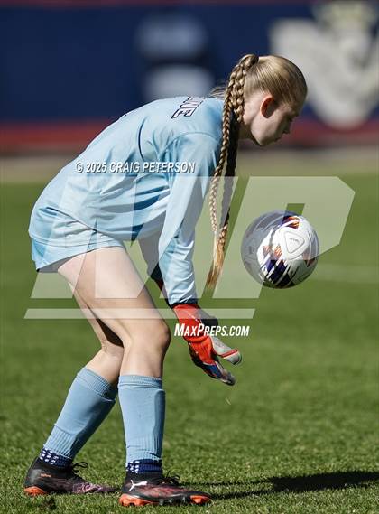 Thumbnail 3 in Ridgeline vs. Snow Canyon (UHSAA 4A Final) photogallery.
