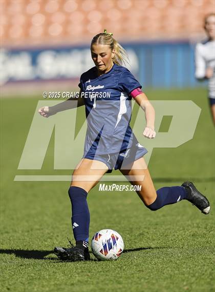 Thumbnail 3 in Ridgeline vs. Snow Canyon (UHSAA 4A Final) photogallery.