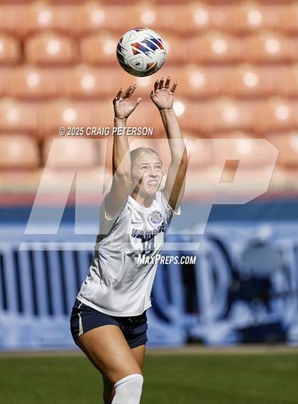 Thumbnail 3 in Ridgeline vs. Snow Canyon (UHSAA 4A Final) photogallery.