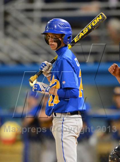 Thumbnail 2 in Oakfield-Alabama vs Batavia (Rotary Tournament) photogallery.