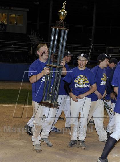Thumbnail 2 in Oakfield-Alabama vs Batavia (Rotary Tournament) photogallery.