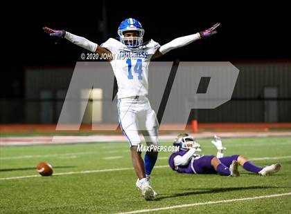 Thumbnail 1 in Crane vs. Childress (UIL 3A Area Playoff) photogallery.