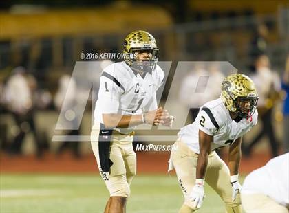 Thumbnail 1 in Plano East vs. Hebron (UIL 6A Bi-District Playoff) photogallery.