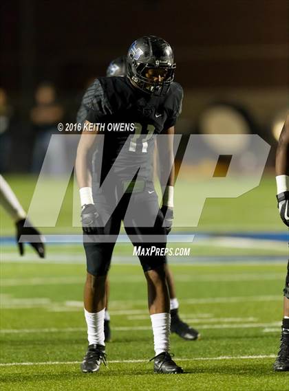 Thumbnail 2 in Plano East vs. Hebron (UIL 6A Bi-District Playoff) photogallery.