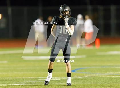 Thumbnail 2 in Plano East vs. Hebron (UIL 6A Bi-District Playoff) photogallery.