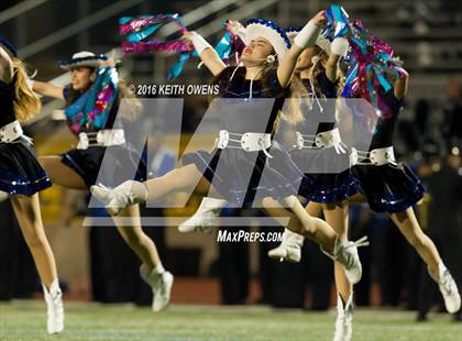 Thumbnail 2 in Plano East vs. Hebron (UIL 6A Bi-District Playoff) photogallery.
