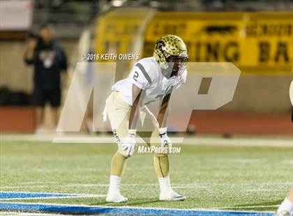 Thumbnail 1 in Plano East vs. Hebron (UIL 6A Bi-District Playoff) photogallery.