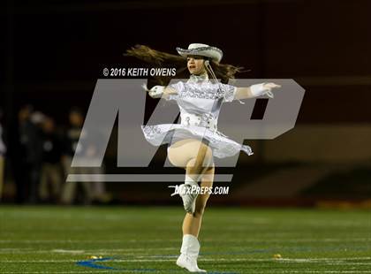 Thumbnail 2 in Plano East vs. Hebron (UIL 6A Bi-District Playoff) photogallery.