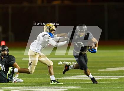 Thumbnail 2 in Plano East vs. Hebron (UIL 6A Bi-District Playoff) photogallery.