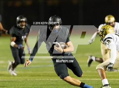 Thumbnail 2 in Plano East vs. Hebron (UIL 6A Bi-District Playoff) photogallery.