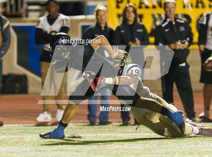 Thumbnail 1 in Plano East vs. Hebron (UIL 6A Bi-District Playoff) photogallery.