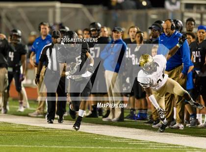 Thumbnail 1 in Plano East vs. Hebron (UIL 6A Bi-District Playoff) photogallery.