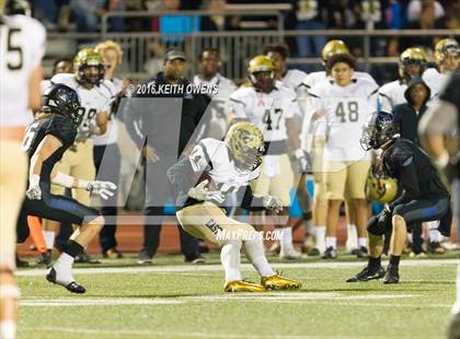 Thumbnail 2 in Plano East vs. Hebron (UIL 6A Bi-District Playoff) photogallery.
