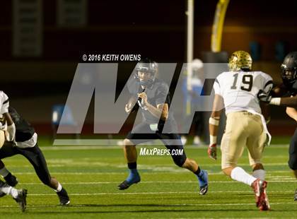 Thumbnail 2 in Plano East vs. Hebron (UIL 6A Bi-District Playoff) photogallery.