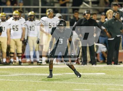 Thumbnail 2 in Plano East vs. Hebron (UIL 6A Bi-District Playoff) photogallery.