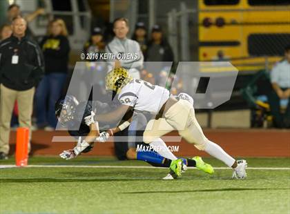 Thumbnail 3 in Plano East vs. Hebron (UIL 6A Bi-District Playoff) photogallery.