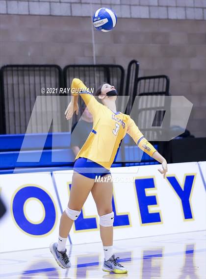 Thumbnail 2 in Clovis North @ Clovis photogallery.