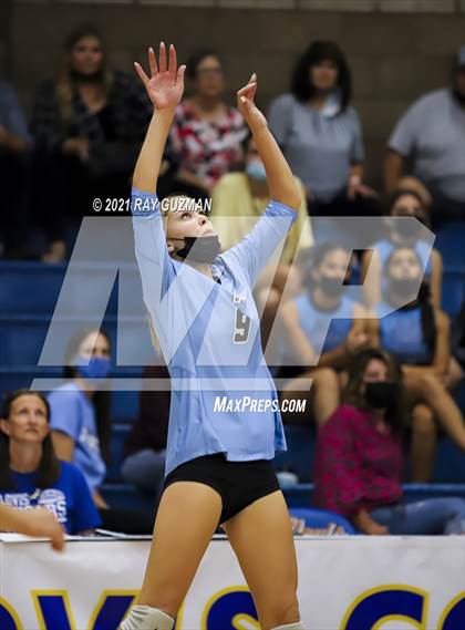 Thumbnail 3 in Clovis North @ Clovis photogallery.