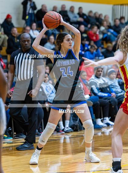 Thumbnail 3 in Incarnate Word Academy @ Lutheran (Sweet Hoops Showcase) photogallery.