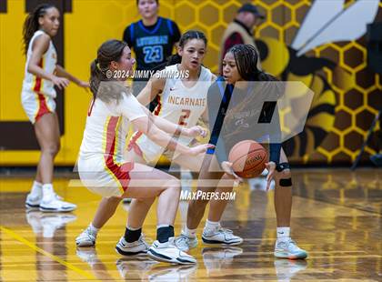 Thumbnail 3 in Incarnate Word Academy @ Lutheran (Sweet Hoops Showcase) photogallery.