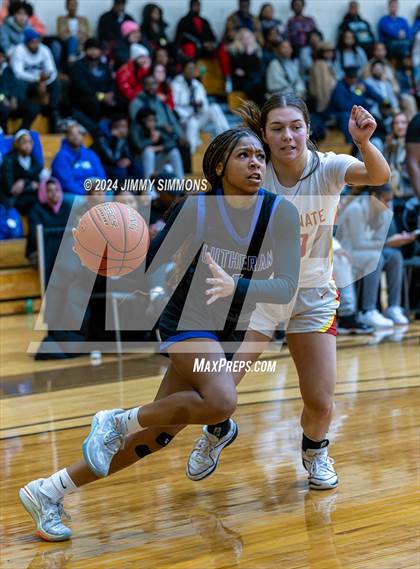 Thumbnail 1 in Incarnate Word Academy @ Lutheran (Sweet Hoops Showcase) photogallery.
