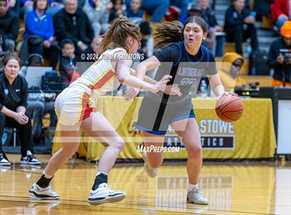 Thumbnail 2 in Incarnate Word Academy @ Lutheran (Sweet Hoops Showcase) photogallery.