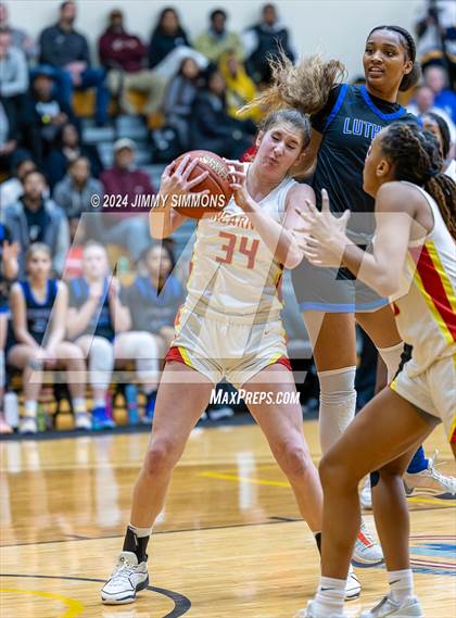 Thumbnail 1 in Incarnate Word Academy @ Lutheran (Sweet Hoops Showcase) photogallery.