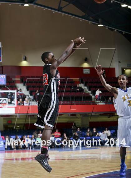 Thumbnail 2 in Tuckahoe vs Martin Luther King, Jr. (Section 1 Class D Semifinal) photogallery.