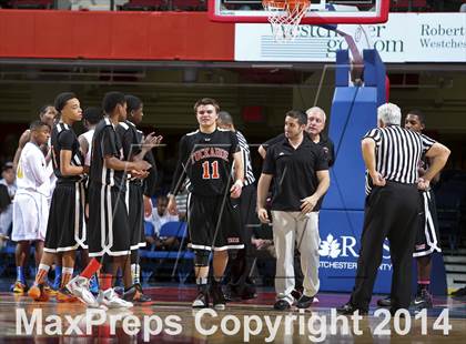 Thumbnail 1 in Tuckahoe vs Martin Luther King, Jr. (Section 1 Class D Semifinal) photogallery.
