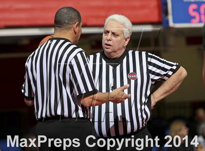 Thumbnail 3 in Tuckahoe vs Martin Luther King, Jr. (Section 1 Class D Semifinal) photogallery.
