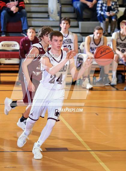 Thumbnail 2 in Martin @ Watervliet photogallery.