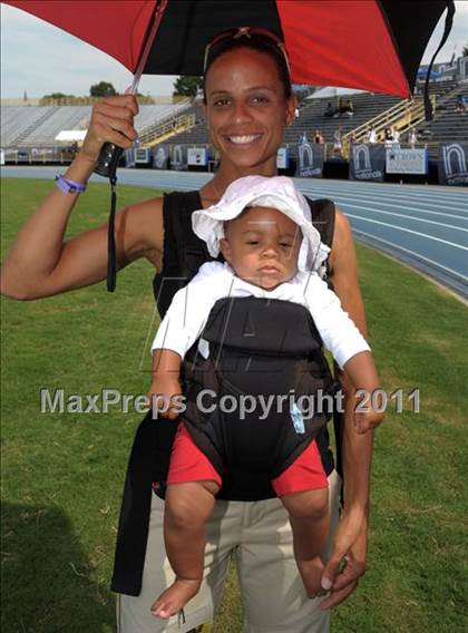 Thumbnail 3 in New Balance Nationals (Friday's Competition) photogallery.