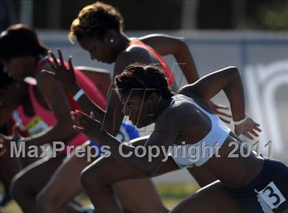 Thumbnail 3 in New Balance Nationals (Friday's Competition) photogallery.