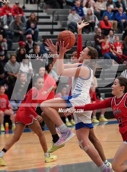 Thumbnail 1 in Olathe North @ Olathe West photogallery.