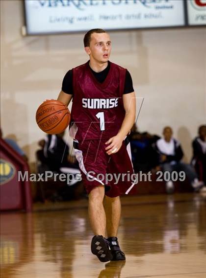 Thumbnail 2 in Sunrise Christian Academy vs. Mansfield Timberview (Fantasy of Lights D1 Championship) photogallery.