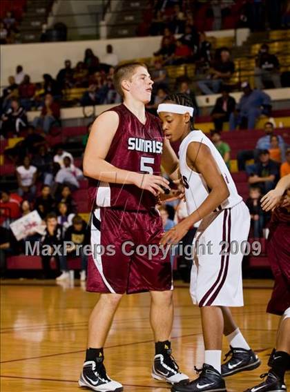 Thumbnail 1 in Sunrise Christian Academy vs. Mansfield Timberview (Fantasy of Lights D1 Championship) photogallery.