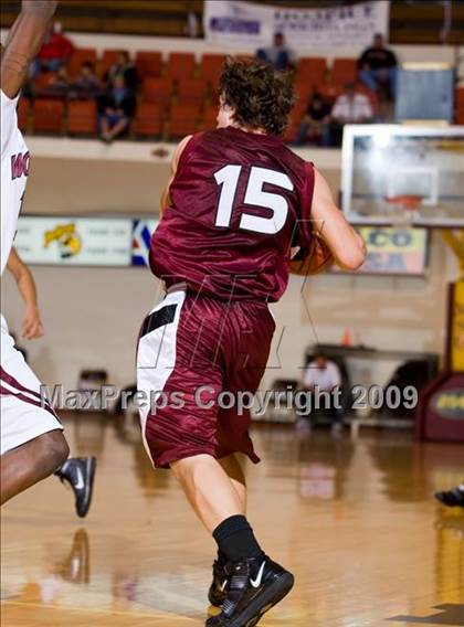 Thumbnail 1 in Sunrise Christian Academy vs. Mansfield Timberview (Fantasy of Lights D1 Championship) photogallery.