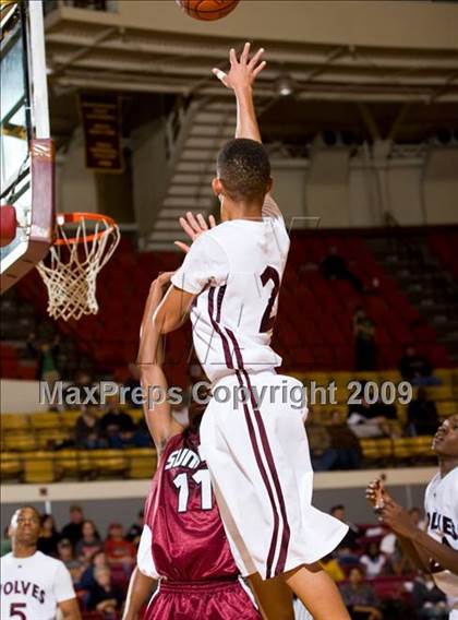 Thumbnail 3 in Sunrise Christian Academy vs. Mansfield Timberview (Fantasy of Lights D1 Championship) photogallery.