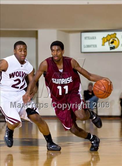 Thumbnail 1 in Sunrise Christian Academy vs. Mansfield Timberview (Fantasy of Lights D1 Championship) photogallery.