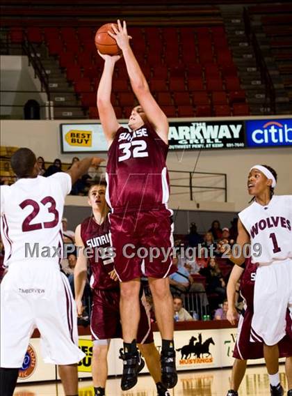 Thumbnail 3 in Sunrise Christian Academy vs. Mansfield Timberview (Fantasy of Lights D1 Championship) photogallery.