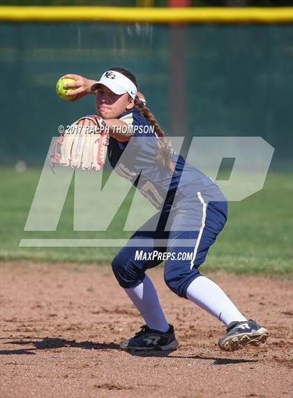 Thumbnail 3 in Elk Grove @ Sheldon photogallery.