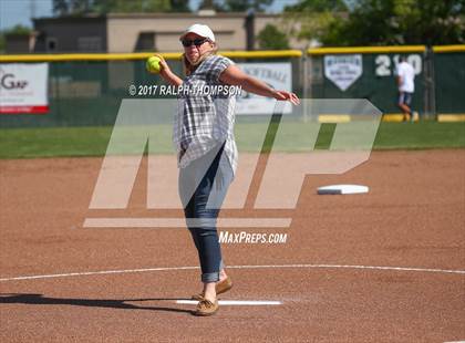 Thumbnail 3 in Elk Grove @ Sheldon photogallery.