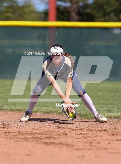 Thumbnail 1 in Elk Grove @ Sheldon photogallery.