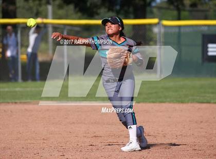 Thumbnail 2 in Elk Grove @ Sheldon photogallery.