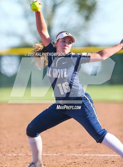 Thumbnail 3 in Elk Grove @ Sheldon photogallery.