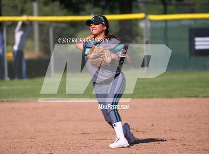 Thumbnail 1 in Elk Grove @ Sheldon photogallery.