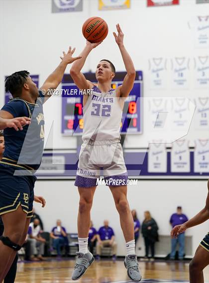 Thumbnail 3 in Decatur Central vs. Ben Davis (IHSAA 4A Sectional Semi-Final) photogallery.